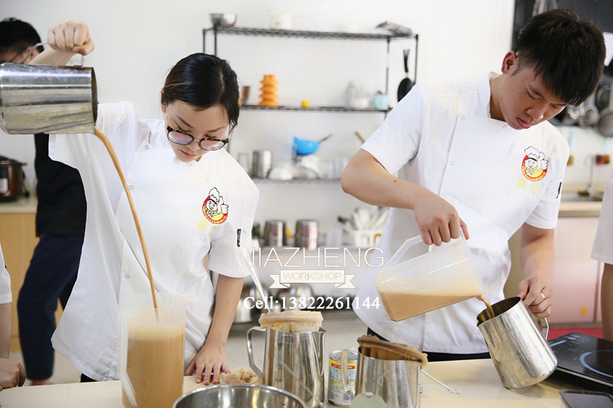 甜品培訓開奶茶店需要哪些設備