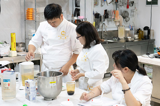 哪里有學做奶茶技術的培訓機構